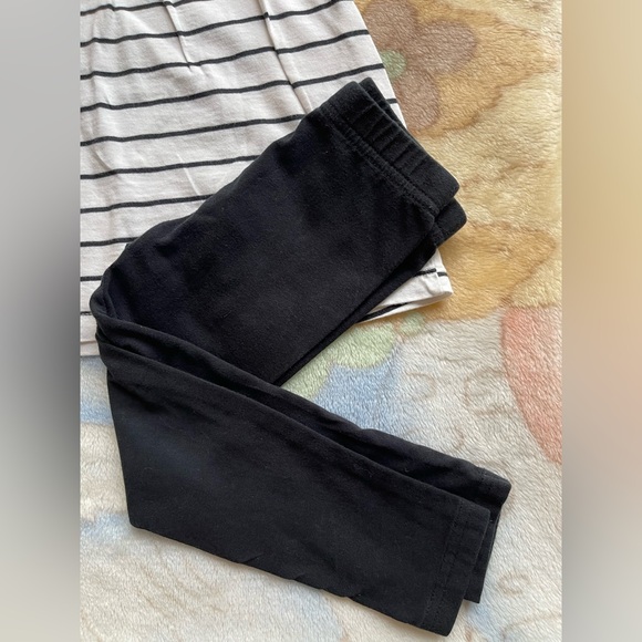 Simple joy by Carters Striped White and Black Toddler Outfit size 3T - Picture 3 of 4